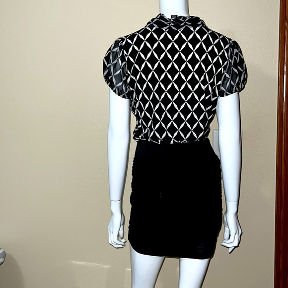 White House Black Market women blouse size M - Picture 3 of 4